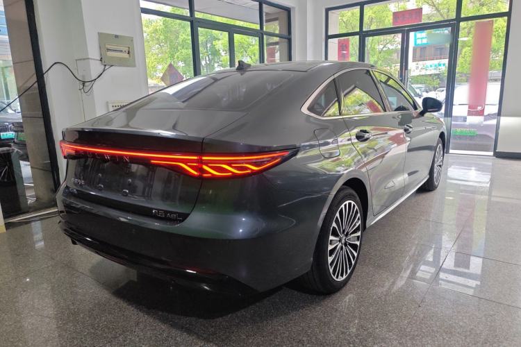 Used Chery Fengyun A8L 2025 1.5 TGDI 145 km Luxury Version Rear Right 45 Deg