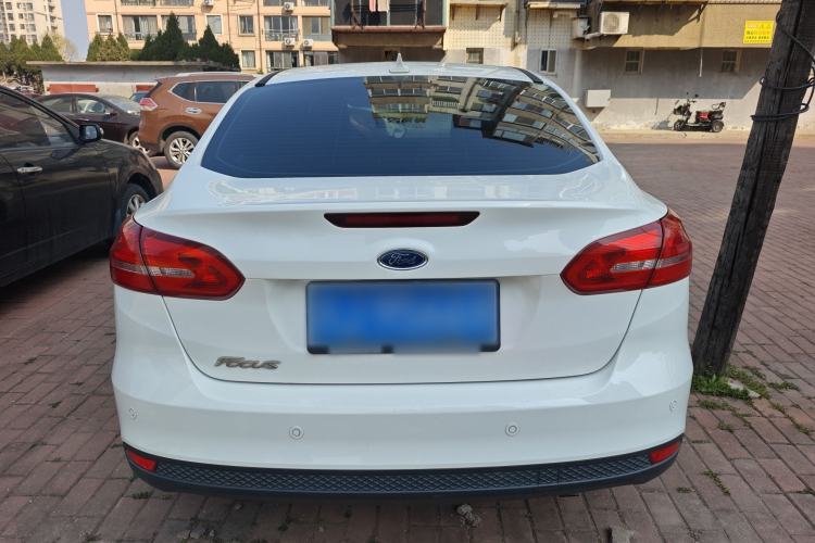 Used Ford Focus 2017 Sedan 1.6L Manual Fashion Edition Smart Drive Version