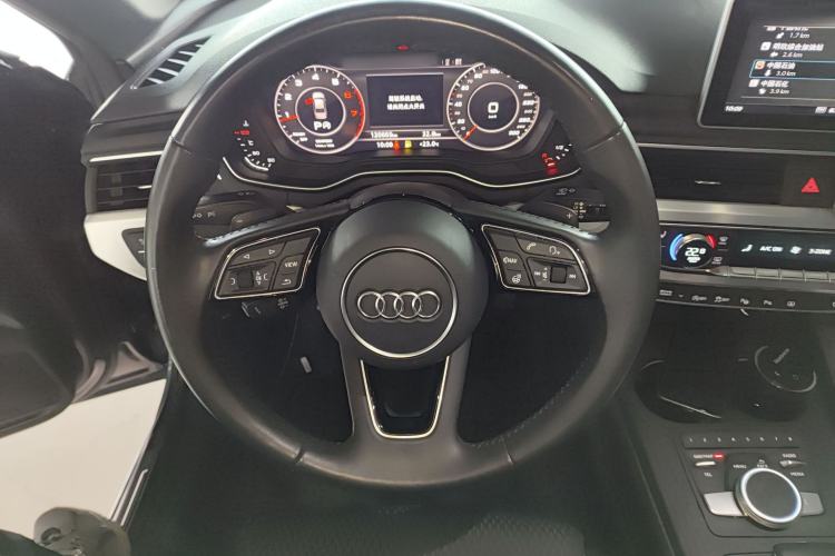 Used Audi A4L 2019 40 TFSI Fashion Edition China VI Emission Standard
