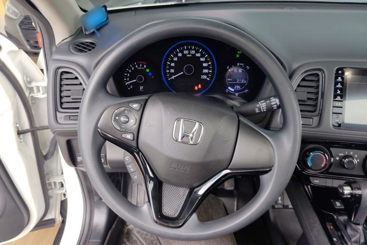 Used Honda Vezel 2020 1.5L CVT Pioneer Edition Steering Wheel