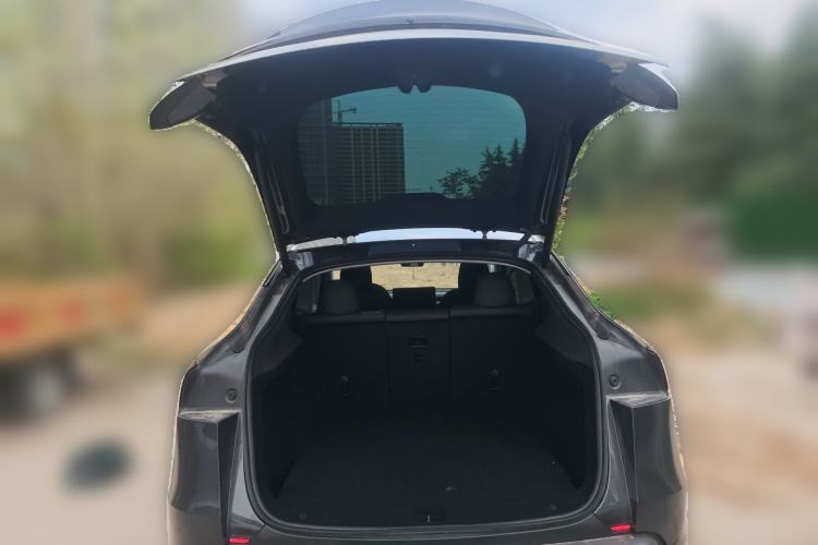 Used Tesla Model Y 2025 Long-Range All-Wheel Drive First Edition
