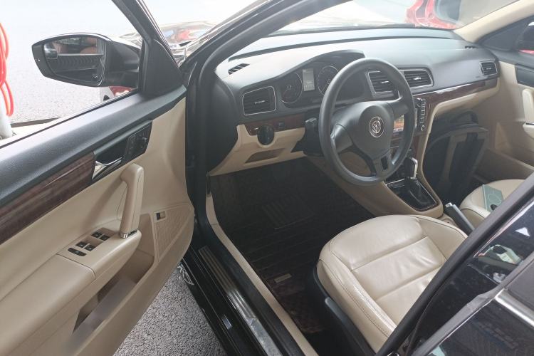 Used Volkswagen Lavida 2013 Restyled Classic 1.6L Automatic Comfort Edition