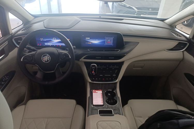 Used Buick GL8 2023 ES Lu Zun Comfort Model Center Console