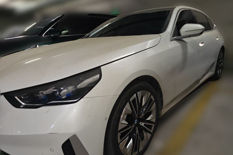 Used BMW 5 Series 2024 530Li Luxury Package Premium Edition