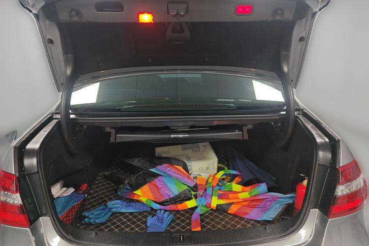 Used Mercedes-Benz E-Class 2009 E 300 Fashion Model
