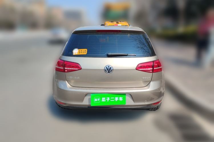 Used Volkswagen Golf 2016 1.6L Automatic Fashion Model
