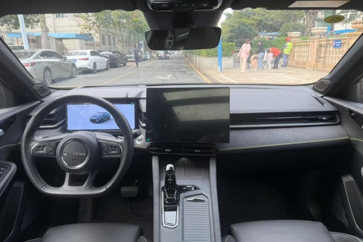 Used Lynk & Co 03 2025 1.5TD DCT Champion Edition Pro
