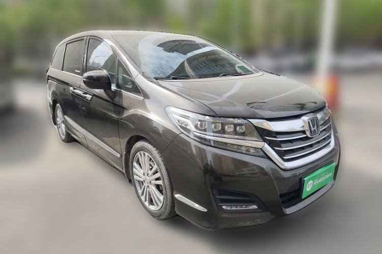 Used Honda Elysion 2016 2.4L Supreme Edition Front Right 45 Deg