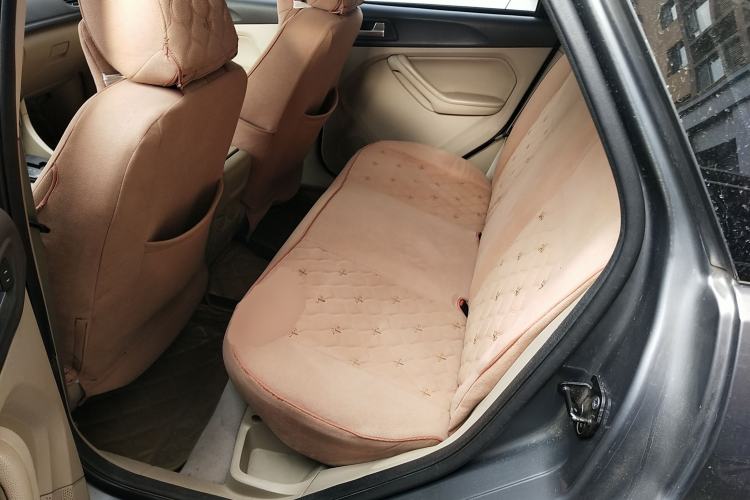 Used Ford Focus 2011 Hatchback 1.8L Automatic Fashion Edition