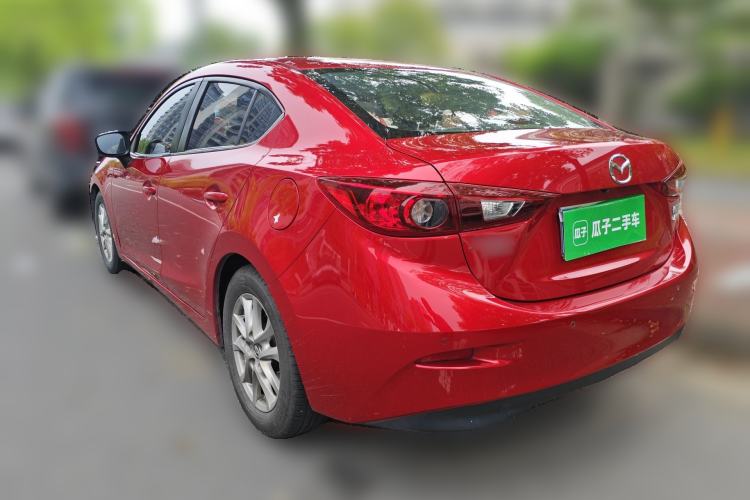 Used Mazda 3 Axela 2016 Sedan 1.5L Automatic Luxury Model