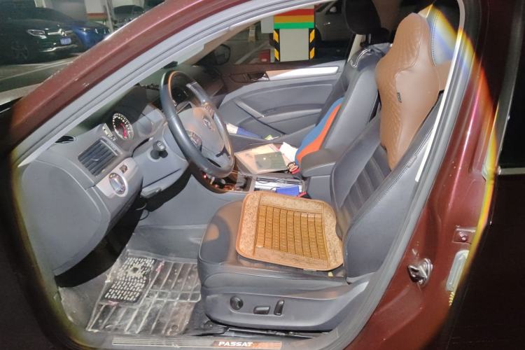 Used Volkswagen Passat 2014 1.8TSI DSG Prestige Edition Left Front Seat