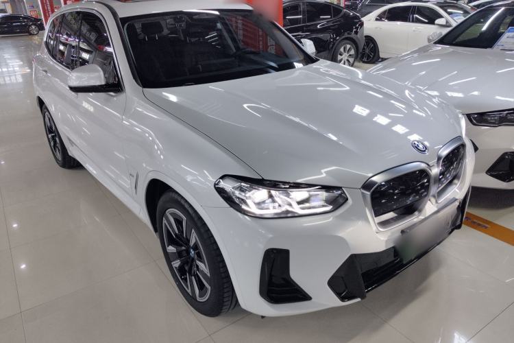 Used BMW iX3 2022 Leading Model