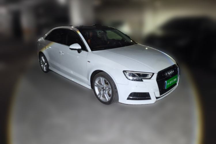 Used Audi A3 2019 Limousine 35 TFSI Fashion Edition China V standard Front Right 45 Deg