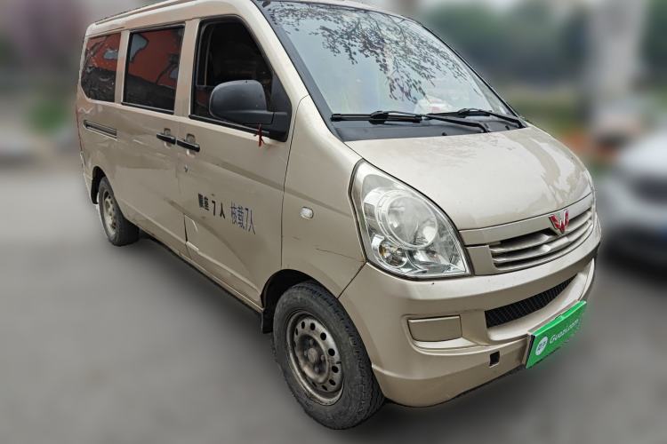 Used Wuling Rongguang 2014 1.2L S Base Model
