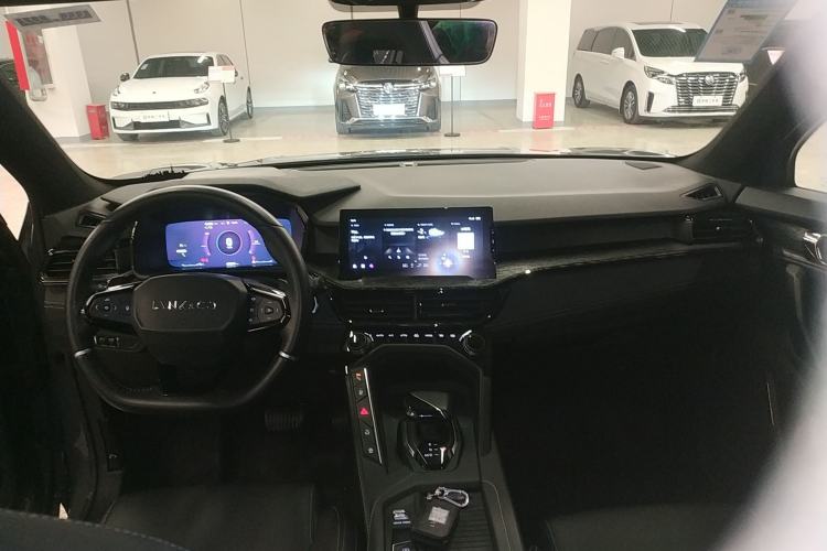 Used Lynk & Co 06 2020 1.5T JinPro model
