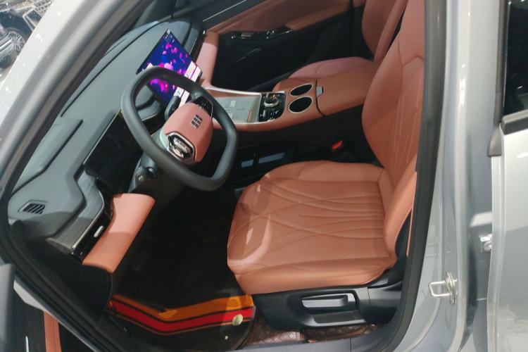 Used Geely Galaxy L6 2025 EM-i 60km Launch Edition