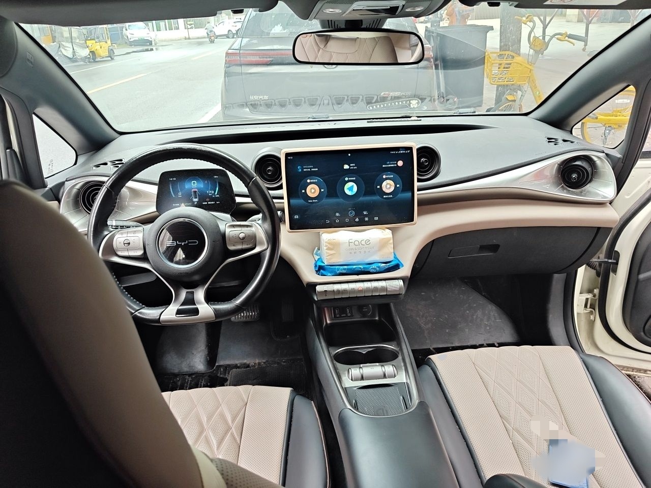 BYD Dolphin 2021 405 km Fashion Edition — снимка 18