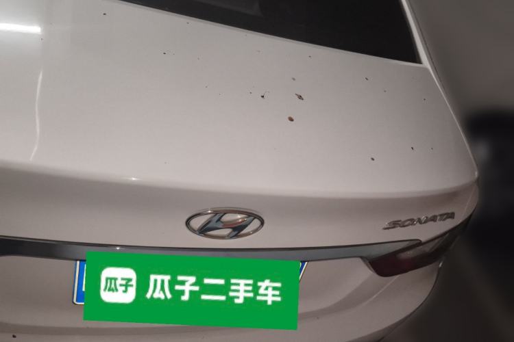 Used Hyundai Sonata 2011 2.0L Automatic Luxury Edition
