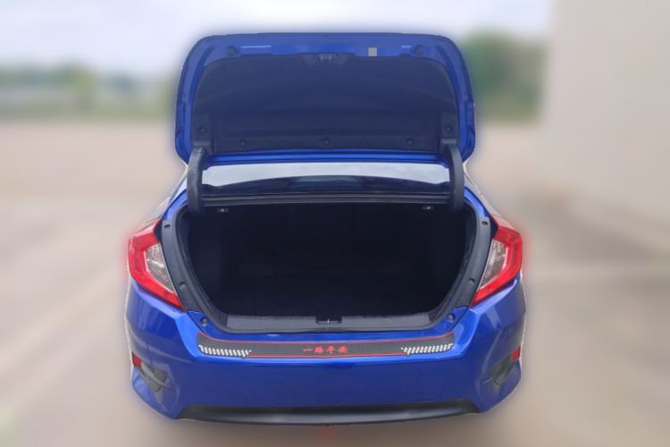 Used Honda Civic 2016 220TURBO CVT Luxury Edition Trunk