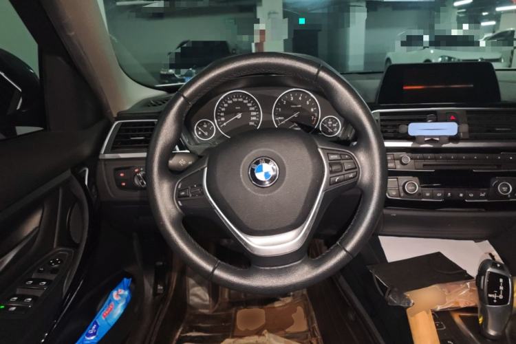 Used BMW 3 Series 2016 320Li Fashion Model Steering Wheel