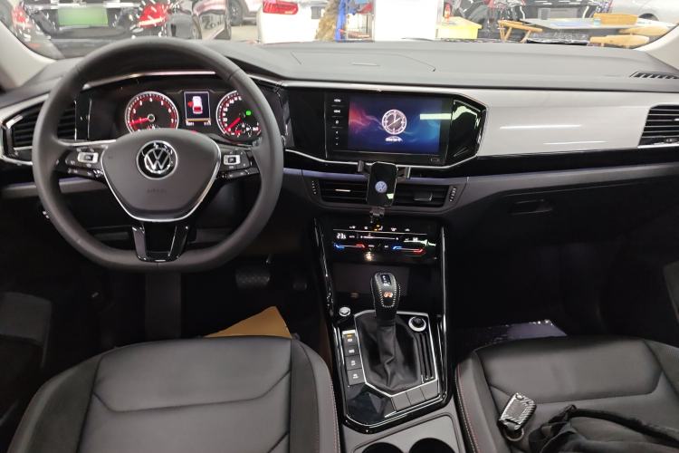 Used Volkswagen Tayron 2020 330TSI Two-Wheel Drive Luxury Smart Connectivity Version