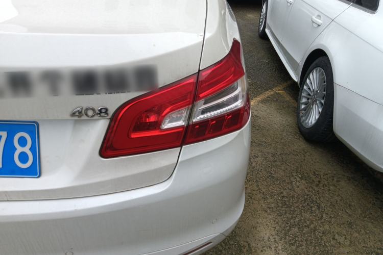 Used Peugeot 408 2015 1.2T Automatic Luxury Edition Right Rear Taillight