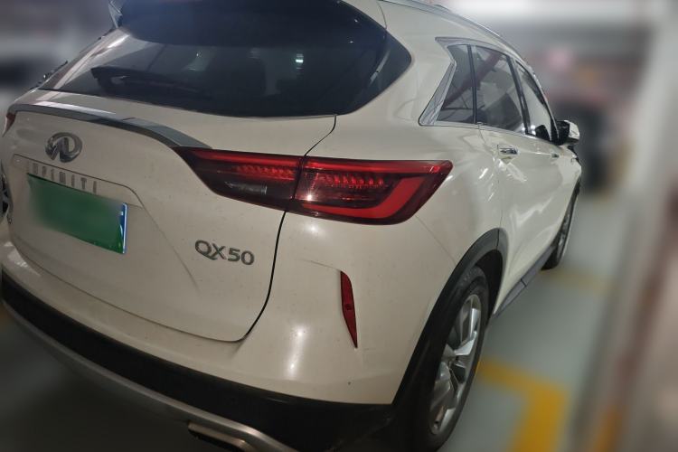 Used Infiniti QX50 2020 2.0T All-Wheel-Drive Elite Version Rear Right 45 Deg