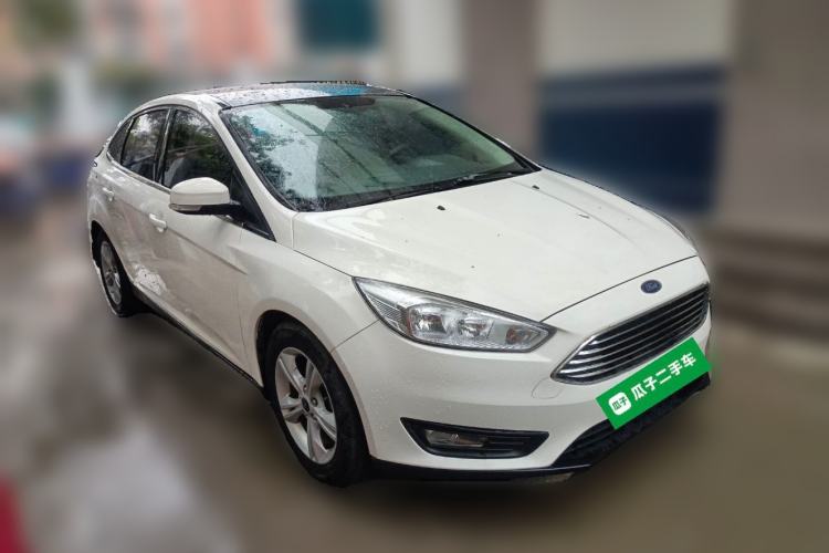 Used Ford Focus 2015 Sedan 1.6L Manual Comfort Model
