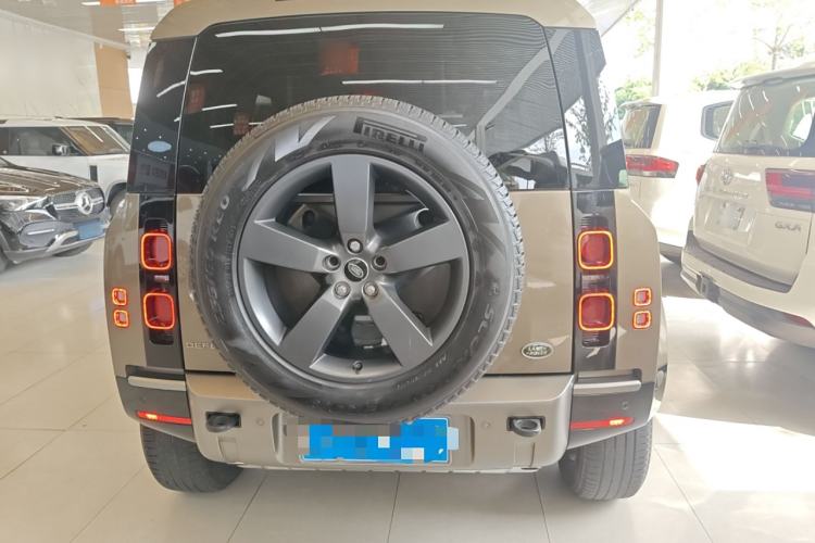 Used Land Rover Defender 2022 110 P400 X-DYNAMIC HSE
