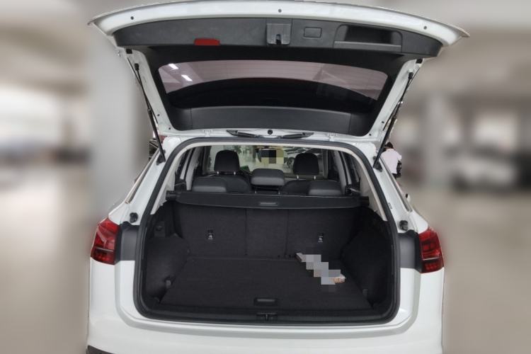 Used Volkswagen Tayron 2020 280TSI Two-Wheel Drive Luxury Connect Edition Trunk