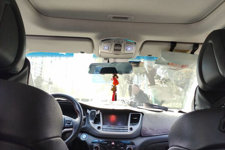 Used Hyundai Tucson 2015 1.6T Dual-Clutch Two-Wheel-Drive Smart Model