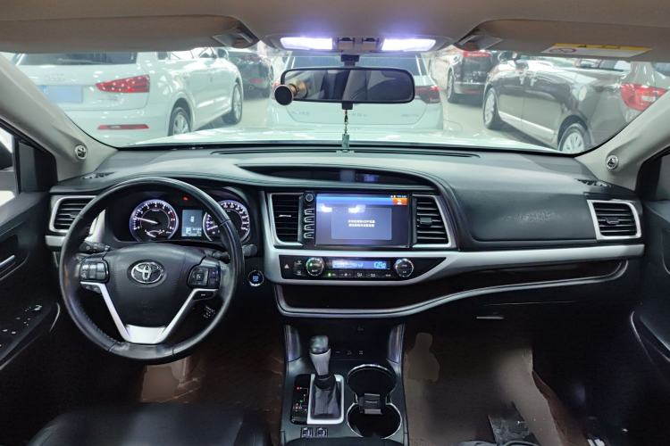 Used Toyota Highlander 2015 2.0T Four-Wheel Drive Luxury Edition 7-Seater