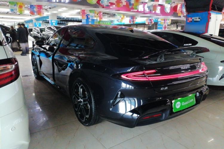 Used Xiaomi Auto SU7 2024 Four-Wheel Drive Ultra-Long Range Advanced Intelligent Driving Max Edition