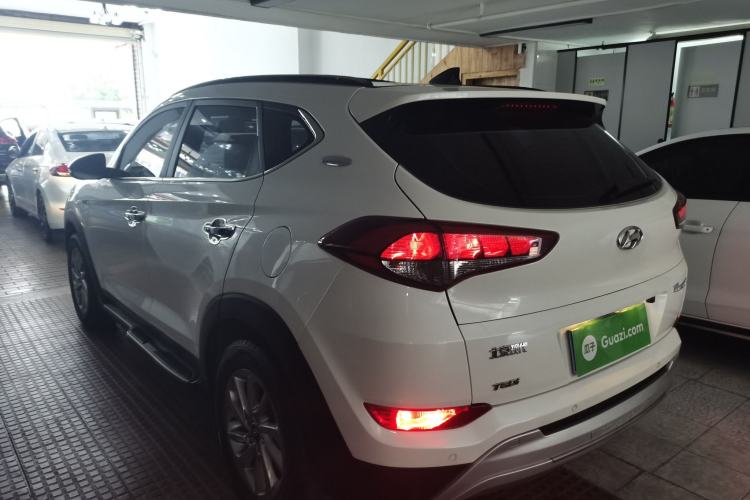 Used Hyundai Tucson 2018 1.6T Dual-Clutch Two-Wheel Drive 15th Anniversary Special Edition
