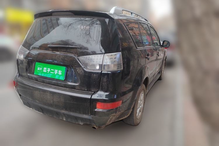 Used Mitsubishi Outlander 2011 Kijang 2.0 Urban Edition Rear Right 45 Deg