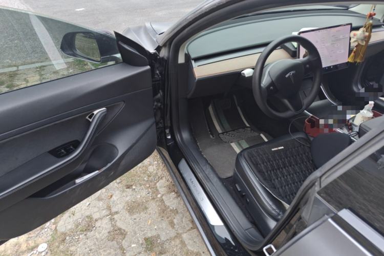 Used Tesla Model 3 2020 Long-Range Rear-Wheel-Drive Version