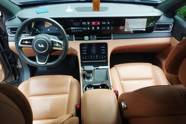 Used Li Auto ONE 2021 Extended-Range 6-Seater Version Center Console