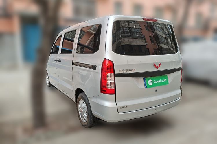 Used Wuling Hongguang V 2021 1.5L Jingqu Version LAR
