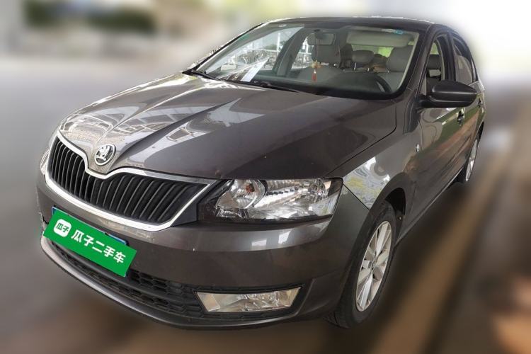 Used Skoda Rapid 2015 1.6L Manual Smart Selection Model