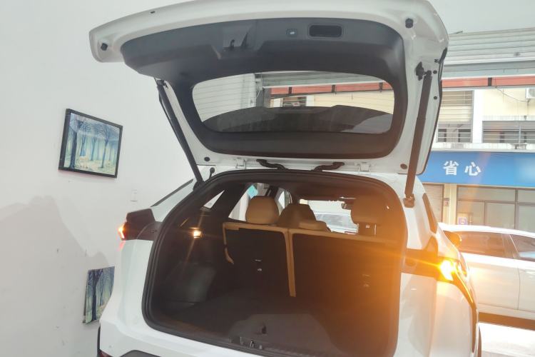 Used Geely Galaxy L7 2025 EM-i 115km Exploration+ Edition Trunk