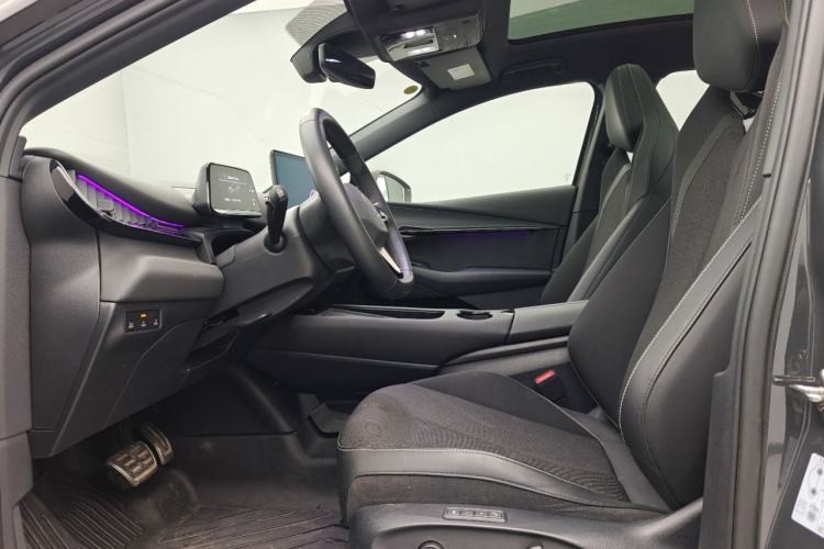 Used Volkswagen ID.UNYX 2024 Revised Pro Long-Range Version