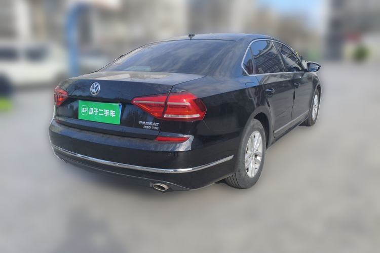 Used Volkswagen Passat 2016 330TSI DSG Luxury Edition
