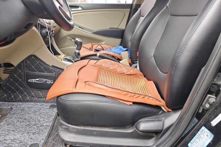 Used Hyundai Verna (older generation) 2014 1.4L Manual Smart GLS Trim
