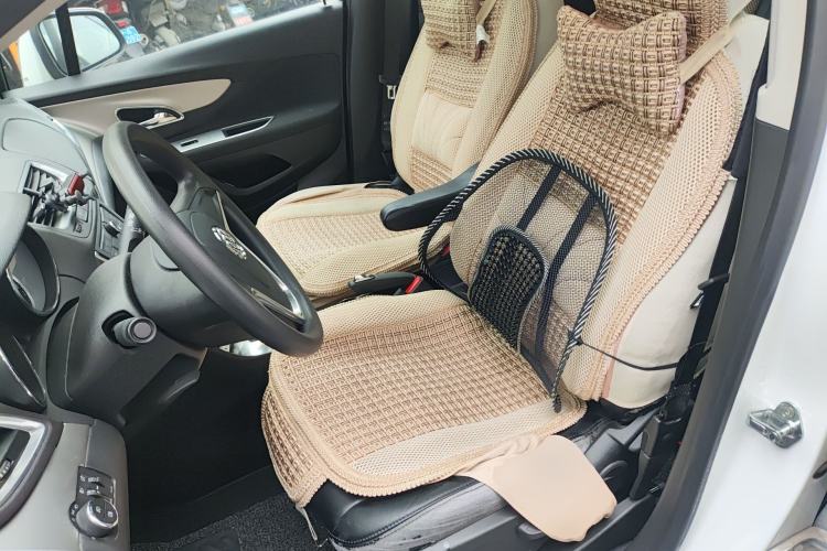 Used Buick Encore 2015 1.4T Automatic Two-Wheel Drive Urban Elite Version
