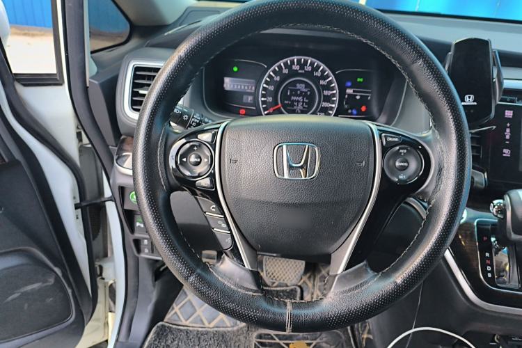 Used Honda Odyssey 2015 Updated Version 2.4L Smart Edition Steering Wheel
