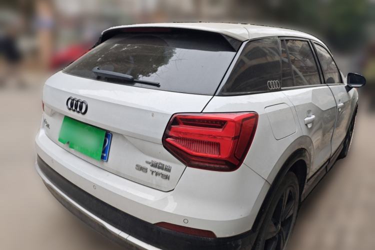 Used Audi Q2L 2020 35 TFSI Fashion Dynamic Model
