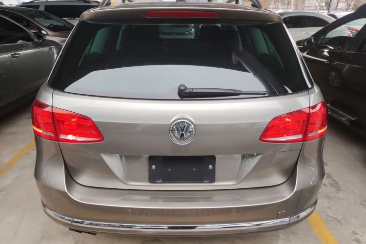 Used Volkswagen Magotan (Import) 2012 Travel Edition 2.0 TSI Comfort Version
