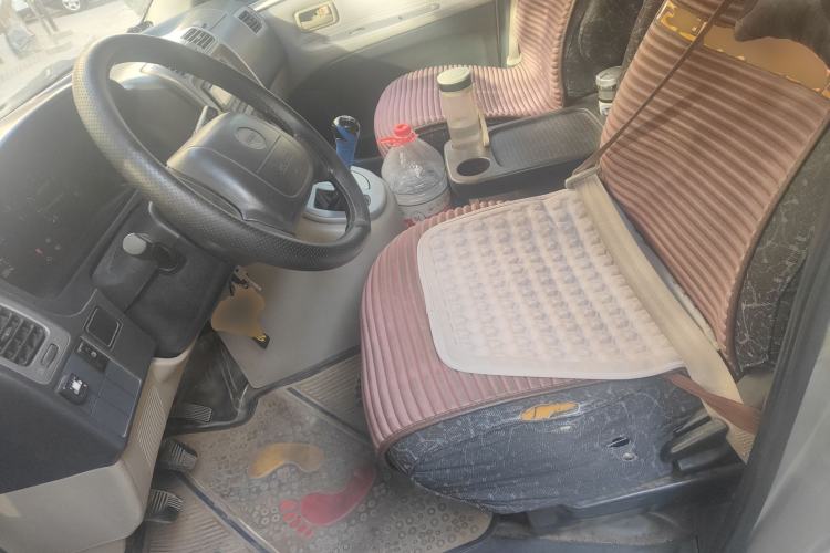 Used Jinbei Grace 2013 2.0L Zhi Ling Luxury 7-Seater All-Games Commemorative Version China IV Standard