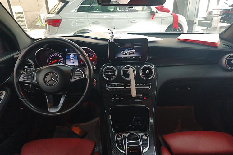 Used Mercedes-Benz GLC Coupe 2018 GLC 200 4MATIC Coupe SUV