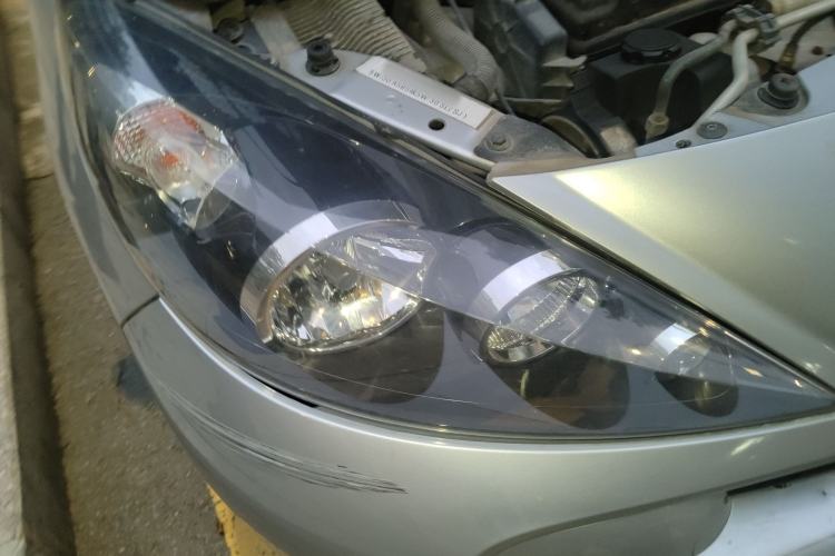 Used Peugeot 207 2011 Sedan 1.4L Manual Yule Edition